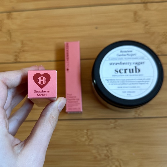 Ole Henriksen bundle - Picture 2 of 4